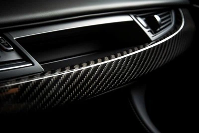 חלקי פחמן פרארי 812